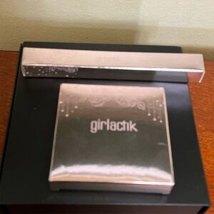 Girlactik luminous face powder and black gel eyeliner lot new
